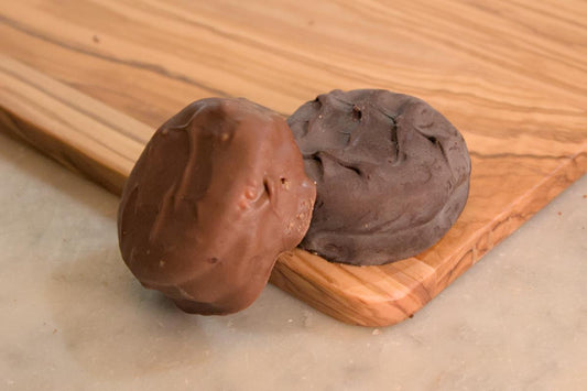 Chocolate Covered Peanut Butter Ritz Crackers