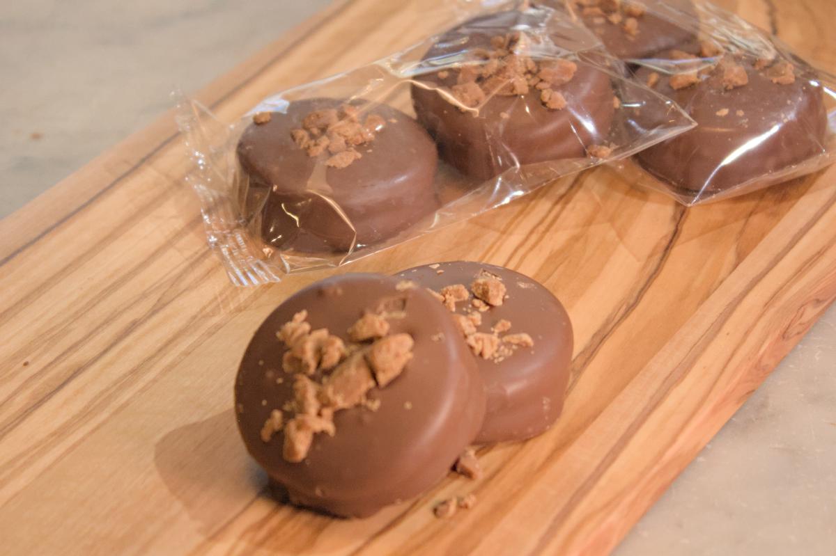 Chocolate Covered Peanut Butter Oreos