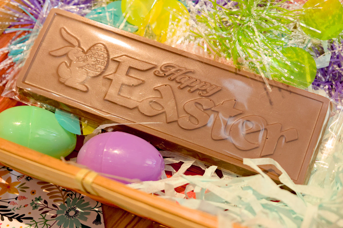 "Happy Easter" Milk Chocolate Bar